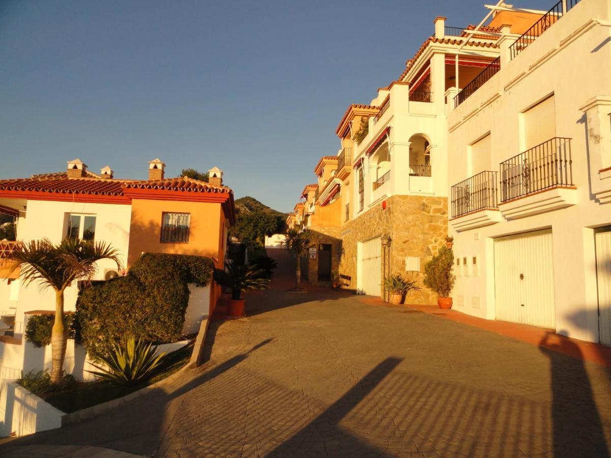Spacious Family Villa Aljamar 8A Nerja Eksteriør bilde