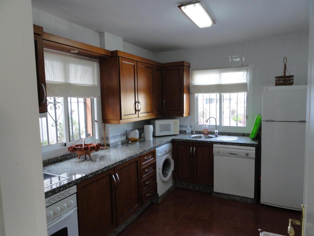 Spacious Family Villa Aljamar 8A Nerja Eksteriør bilde