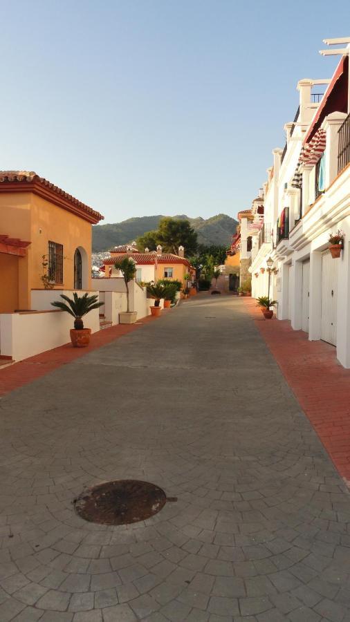 Spacious Family Villa Aljamar 8A Nerja Eksteriør bilde