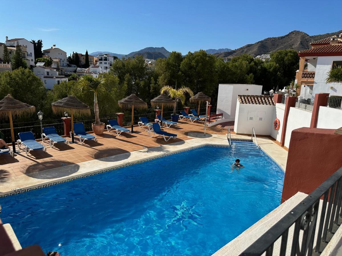 Spacious Family Villa Aljamar 8A Nerja Eksteriør bilde